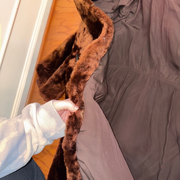 Vintage Real Fur Shearling Brown Trench Coat Size Medium Large - Picture 13 of 13